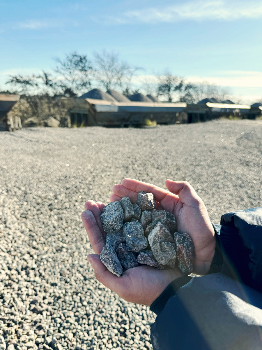 10/30 Piedra de granito trituradocon granulometría de 10 a 30 milímetros